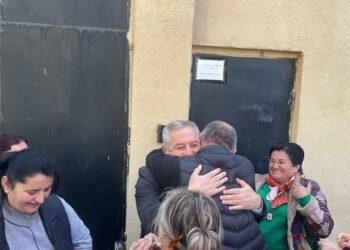 ზვიად ცეცხლაძის მამამ იზოლატორი დატოვა