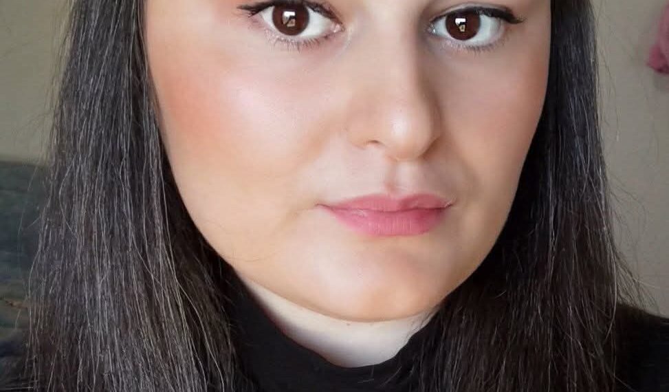 გოგოს აქვს ჯამთელობის პრობლემა- ათენში დედა  შვილს ეძებს