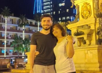 გიგა ავალიანის დედა