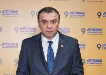 “ჩვენს აკრძალვას სთხოვენ საკონსტიტუციო სასამართლოს იმ მოსამართლეს, რომელიც წარსულში ადეიშვილის მოადგილე გახლდათ” – ლევან სამუშია