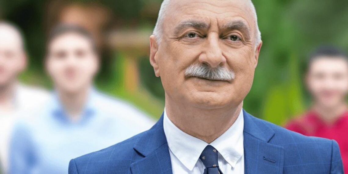 “ქართული ოცნების” წევრმა ლადო კახაძემ BBC-ის ლექსი მიუძღვნა