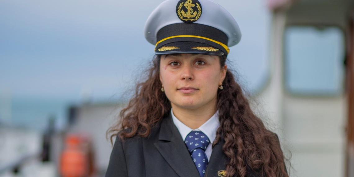 ნათია ლაბაძე გახდა პირველი ქალი კაპიტანი საქართველოში