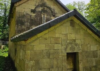 სასწარფოა (კურსების X-XI საუკუნის ეკლესის) მიმართებით მეწყერის მოქმედების დინამიკის განსაზღვრა – თორნიკე ბარათაშვილი