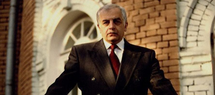 31 მარტს საქართველოს პირველ პრეზიდენტს, ზვიად გამსახურდიას 87 წელი შეუსრულდებოდა