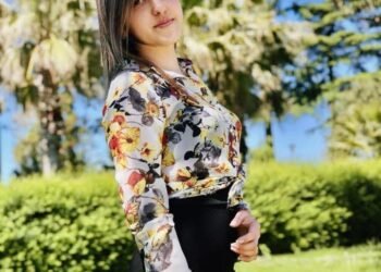 “ყველგან შენ გხედავ” -ნინო მიქელაძეს ახლობლები ემშვიდობებიან