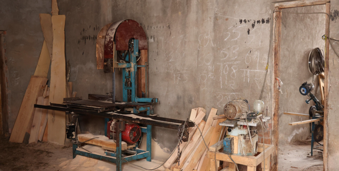 იმერეთში 17 კუბურ მეტრამდე უკანონოდ მოპოვებული მერქანი ამოიღეს