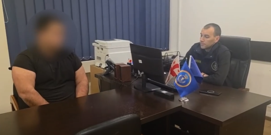 ქრთამის აღების ფაქტზე 3 ადამიანი დააკავეს