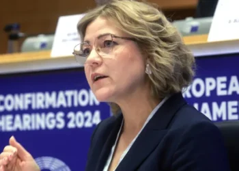 ეს არის პასუხი მშვიდობიანი მომიტინგეების, პოლიტიკური ოპონენტებისა და დამოუკიდებელი მედიის წინააღმდეგ ძალადობრივ რეპრესიებზე – ევროკომისიის აღმასრულებელი ვიცე-პრეზიდენტი