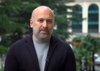 “ნებისმიერ შემთხვევაში ერთადერთი გზა, რომელმაც შეიძლება შეცვალოს ხელისუფლება, არის არჩევნები” – ზვიად შალამბერიძე