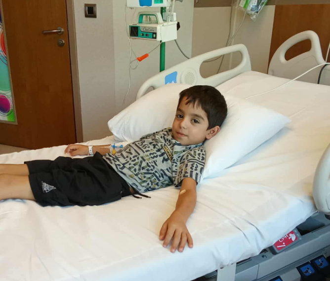 “მცირედი ჩემი თომას სიცოცხლის შანსია” – პატარას საზოგადოების დახმარება სჭირდება