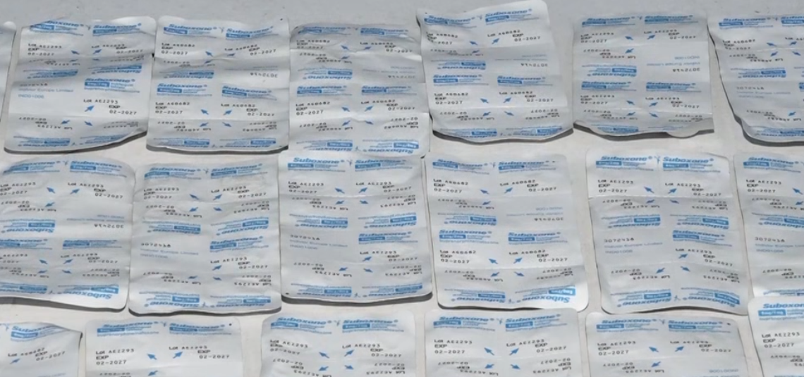 ქუთაისის აეროპორტში დიდი ოდენობით ნარკოტიკული საშუალებება ამოიღეს