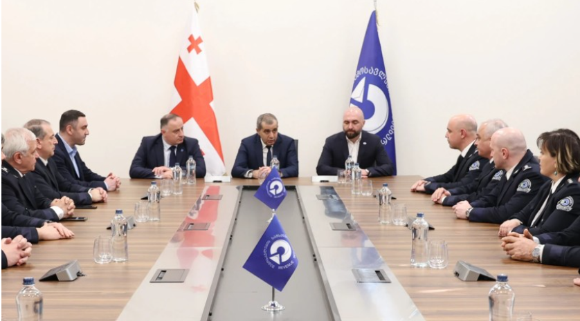 შემოსავლების სამსახურის საბაჟო დეპარტამენტს სოსო ობოლაძე უხელმძღვანელებს