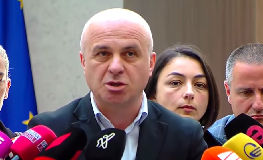 შევთანხმდით, რომ შეიქმნება სამუშაო ჯგუფი, ეს იყო იმედისმომცემი შეხვედრა – ზაქრო გვიშიანი ირაკლი კობახიძესთან შეხვედრაზე
