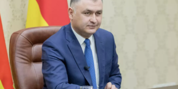 დროებით ოკუპირებული ცხინვალის ე.წ. პრეზიდენტი ალან გაგლოევი გადადგა და ვლადიმერ პუტინის მრჩეველი გახდა