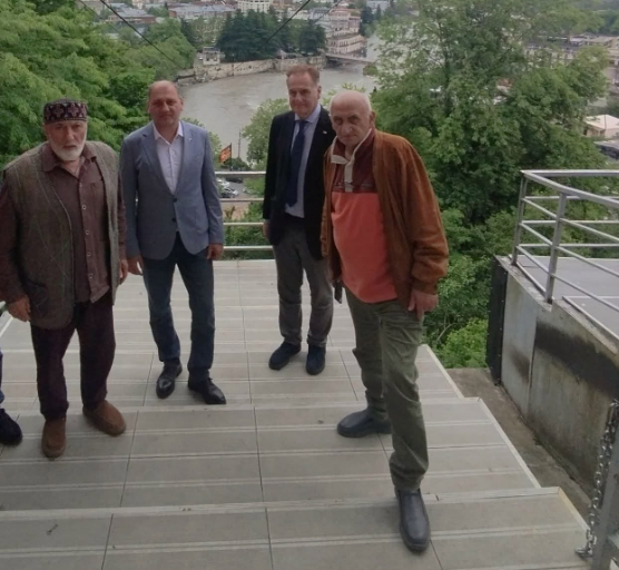 ზვიად გამსახურდიას ძეგლი დაიდგება იქ, სადაც იდგა კიკვიძის ძეგლი – კონსტანტინე გამსახურდია