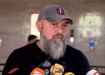 სახელმწიფო უსაფრთხოების სამსახურის მიერ 4 ოქტომბრის საქმესთან დაკავშირებით დაკავებული პირი ბექა ჭულუხაძეა