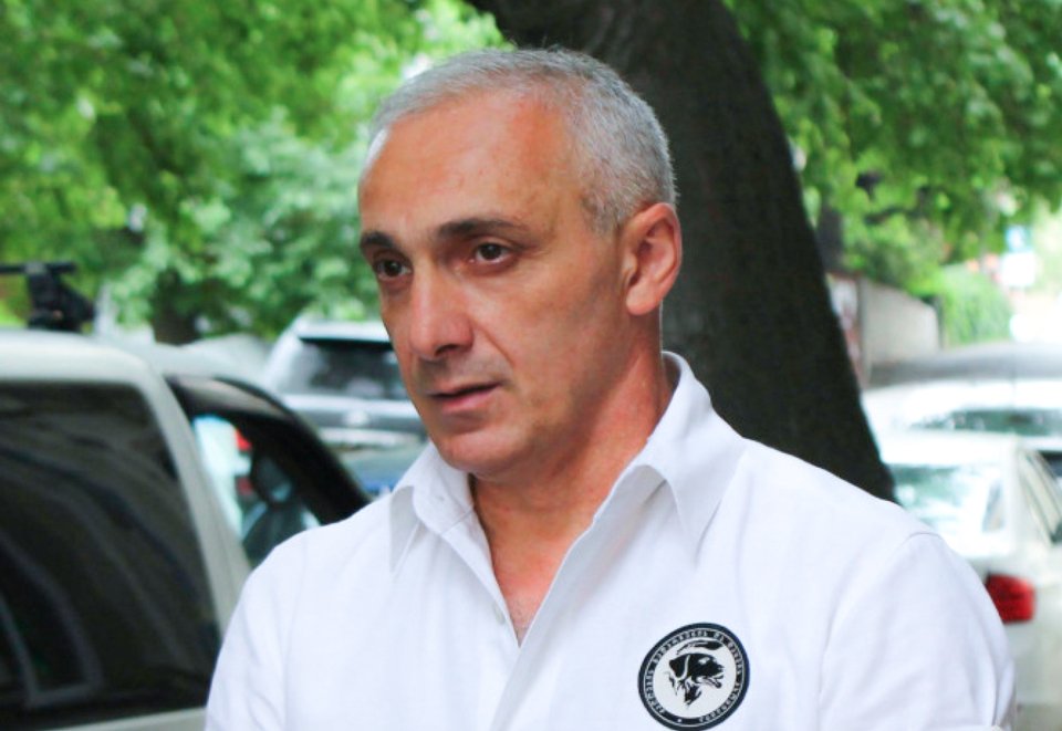 თამაზ ელიზბარაშვილი ბრალს არ აღიარებს – ადვოკატი