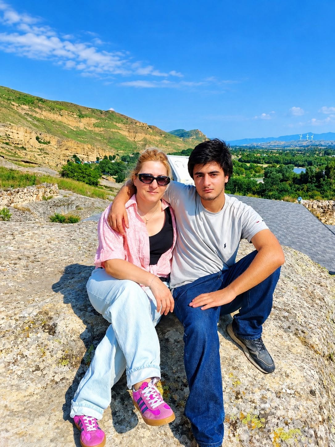 „სამართლიანობის აღდგენა ჩემი ერთადერთი იმედია…”- მოკლული დავით ნარიმანიძის დედა ემოციურ პოსტს აქვეყნებს
