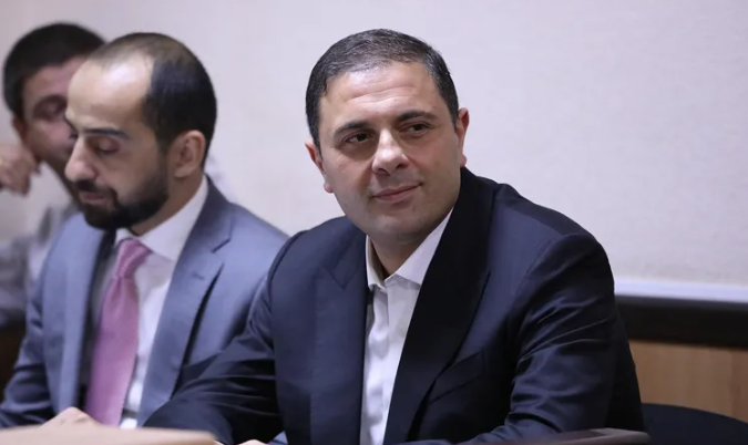 “რომეო მიქაუტაძემ აღიარა ჩადენილი დანაშაული… პროკურატურას საპროცესო შეთანხმების გაფორმების თაობაზე მომართა”-პროკურატურა